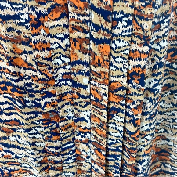 Joie Mirabella Silk Abstract Animal
Print Blouse - Picture 6 of 10